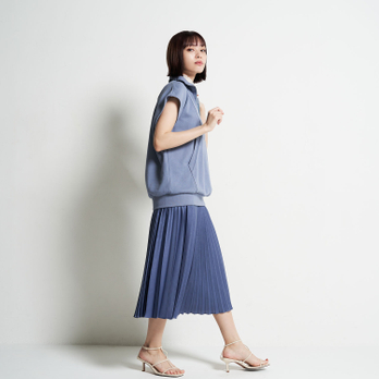 SUEDE PLEATED SKIRT スカート｜VIVIENNE TAM（ヴィヴィアンタム）公式