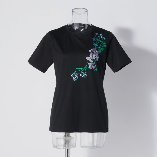 T-SHIRT WITH FLOWER EMBROIDERY 詳細画像 ブラック 1