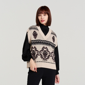 DAMASK JACQUARD KNIT