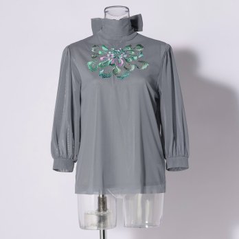 LARGE FLOWER EMBROIDERY BOWTIE BLOUSE