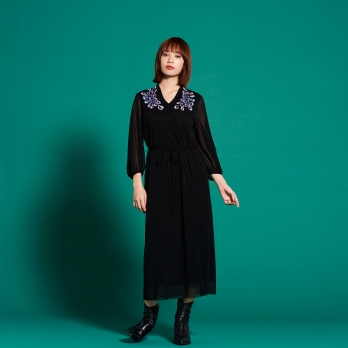 LARGE FLOWER EMBROIDERY WRAP STYLE DRESS 詳細画像