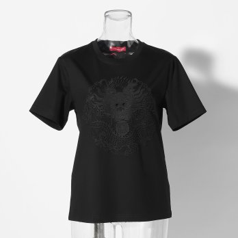 LACE DRAGON ON T-SHIRT